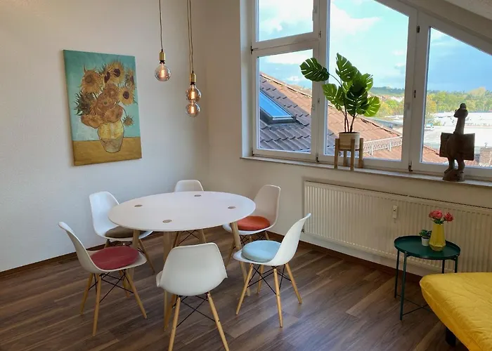 Апартаменты Sonnige Im Herzen Von Marbach *